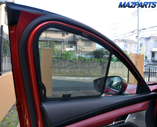 Mazda3ファストバック用サンシェード 前後＋リアセット 美品